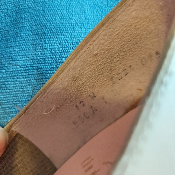 Beige Character Shoes - Picture 4 of 5